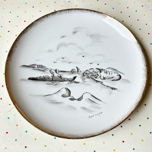 Set-2 VNTGAlaska Inuit Wild Hunt Plates Robert Mayokok TransferWare 10.25”rnd - Picture 10 of 16